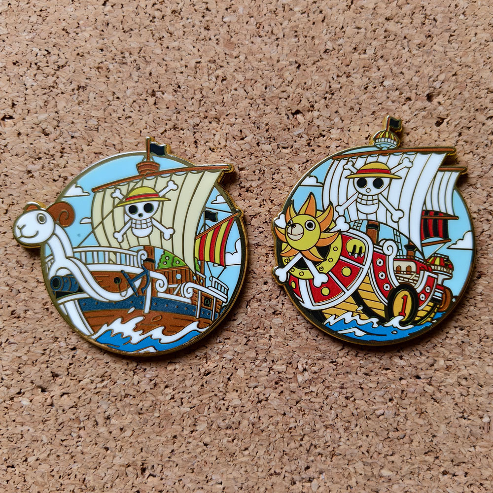 Beautiful Ship Hard Enamel Pin - огляд і ціна Tuxedo Lapel Pin