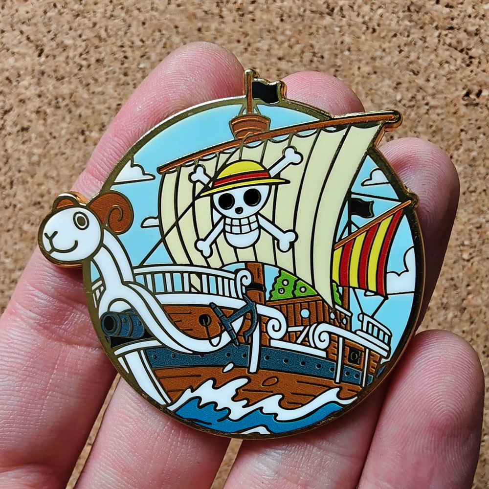 Beautiful Ship Hard Enamel Pin - огляд і ціна Tuxedo Lapel Pin