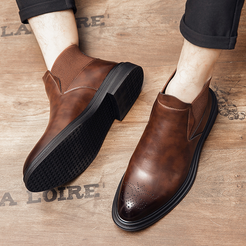 High-top leather shoes are ver - огляд і ціна Men Formal Wear With Boots